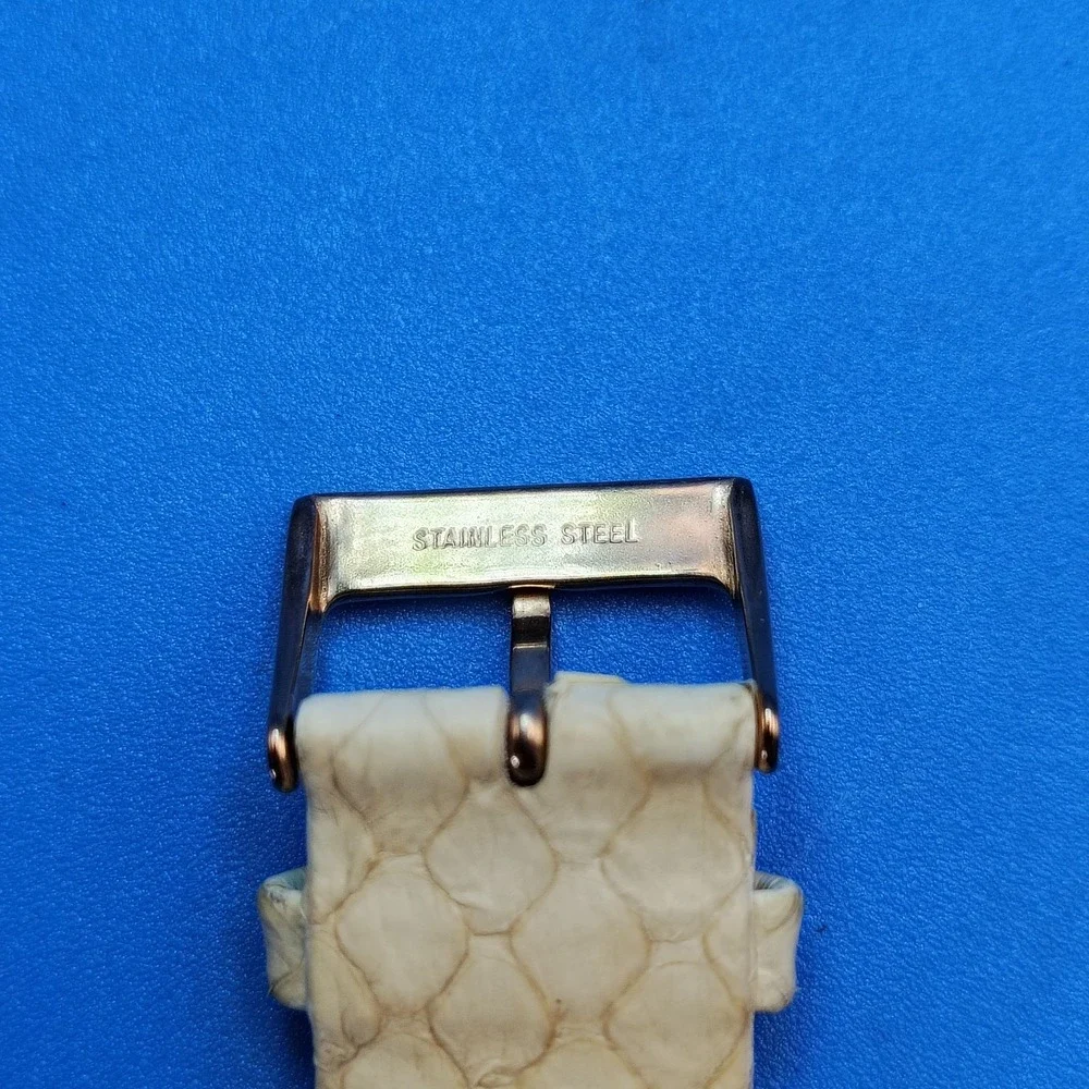 Vintage 2006 Bradgley Mischka Mother of Pearl 40mm Womens Watch Snake Skin Strap